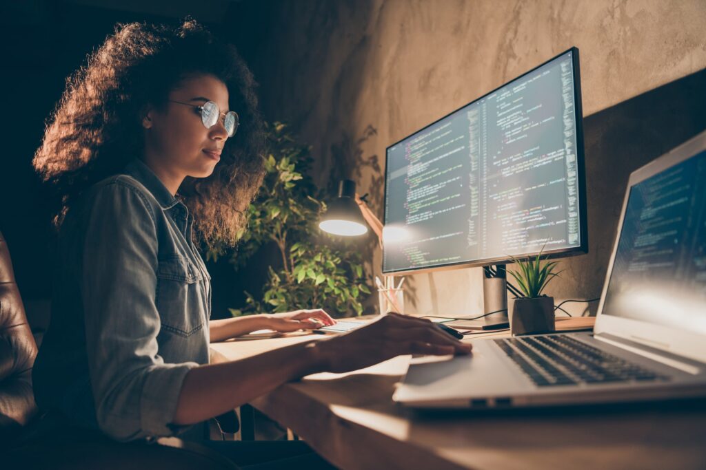Estratégias certeiras para contratar profissionais de tecnologia