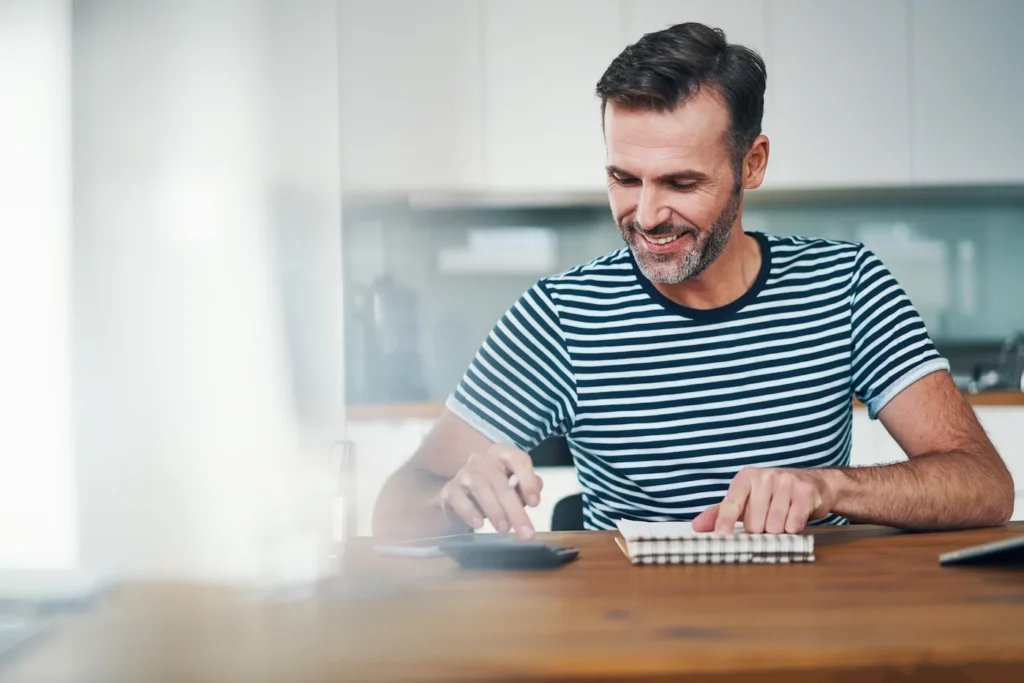 Como calcular férias? Aprenda a fazer a conta ou use a calculadora de férias!