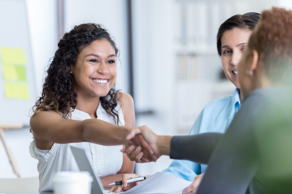 Como entrevistar estagiário? Abordagens práticas para entrevistas de sucesso